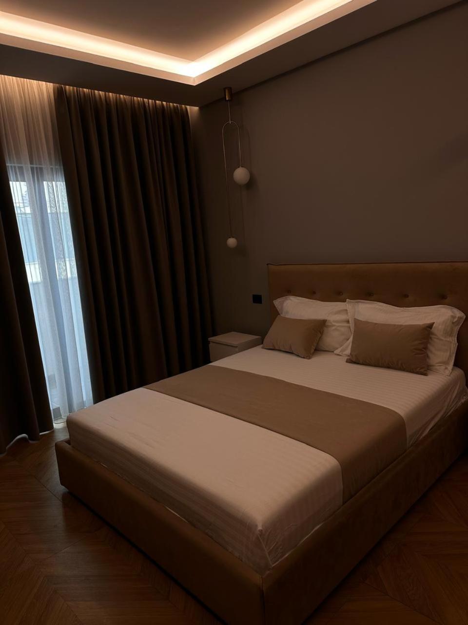 Diamond Hotel Durres Exterior photo